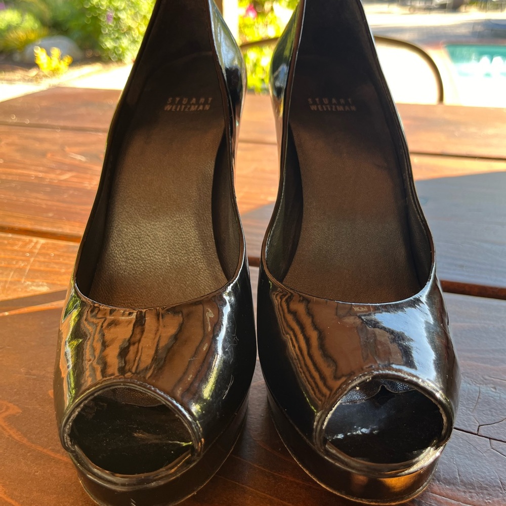Stuart Weitzman , Black Patent Leather Heels Size 8.5., Peep Toes, 4 Inch Heels - Picture 2 of 12